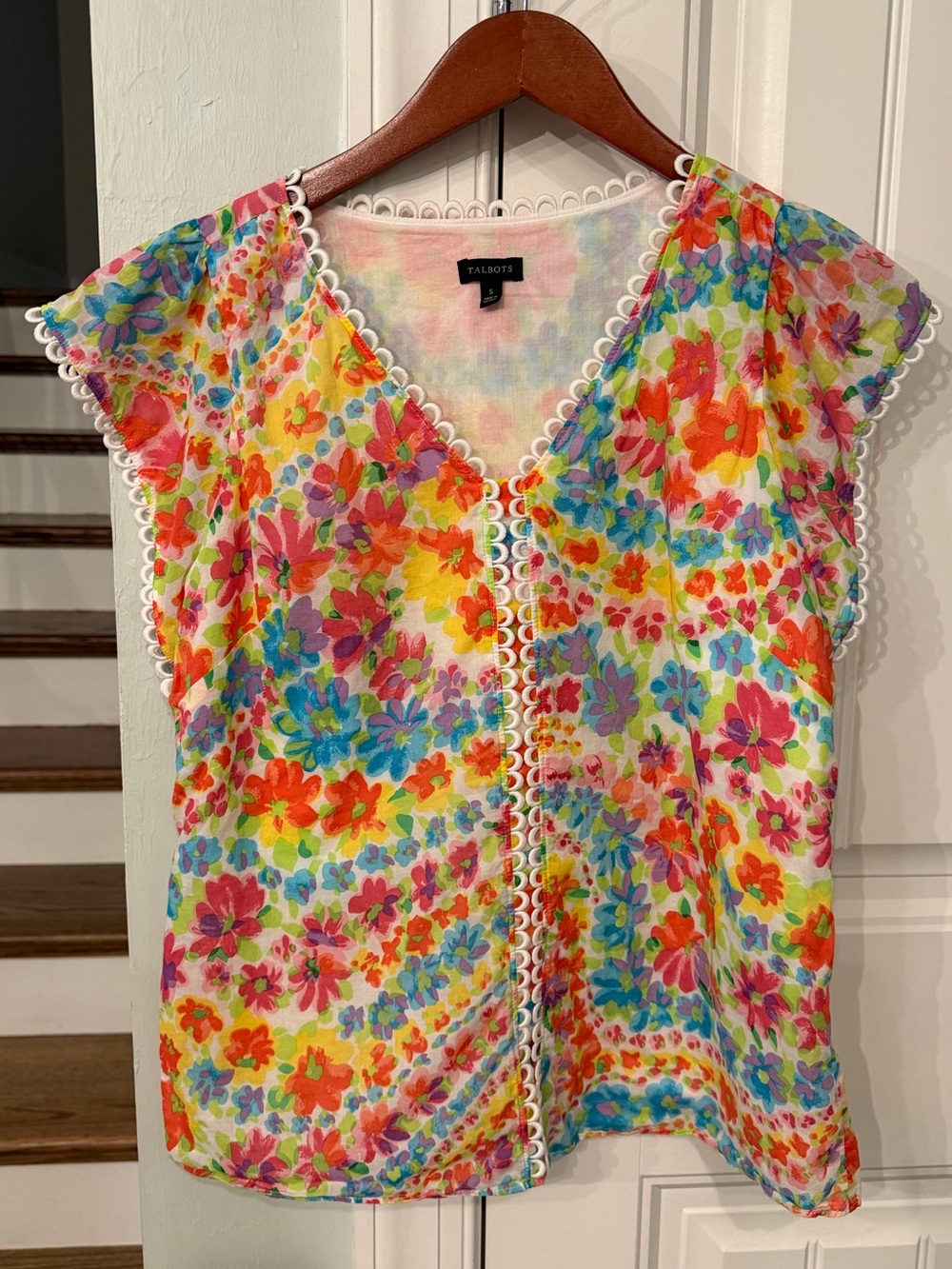 Talbots Bright Floral Cap-Sleeve Blouse Cotton Multi-Color Florals Size Small